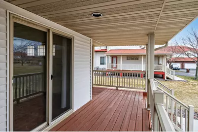 8635 Tessman Circle N, Brooklyn Park, MN 55445 - Photo 7