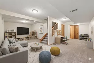 8635 Tessman Cir N, Brooklyn Park, MN 55445 - Photo 47