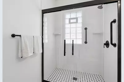 1676 Berkeley Avenue, Saint Paul, MN 55105 - Photo 17