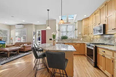 1676 Berkeley Avenue, Saint Paul, MN 55105 - Photo 7