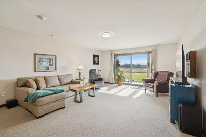 15135 38th Avenue N, Plymouth, MN 55446 - Photo 45