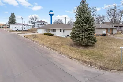 204 1st Street, Welcome, MN 56181 - Photo 33