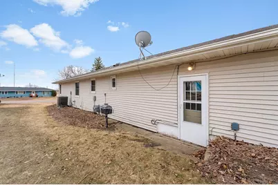 204 1st Street, Welcome, MN 56181 - Photo 37