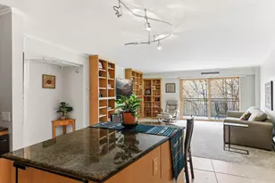 210 W Grant St, Minneapolis, MN 55403 - Photo 23