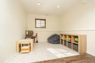 4305 Eagle Crest Dr, Eagan, MN 55122 - Photo 21