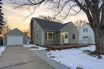 605 1st Avenue SE, Pine Island, MN 55963 - Photo 1