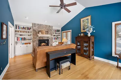 2257 Mahogany Way, Eagan, MN 55122 - Photo 23