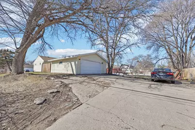 7700 Sierra Parkway, Brooklyn Park, MN 55444 - Photo 25