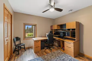 12470 W 270th St, Belle Plaine, MN 56011 - Photo 37