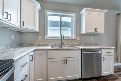 2045 11th Street W, West Fargo, ND 58078 - Photo 5