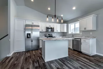 2045 11th Street W, West Fargo, ND 58078 - Photo 3