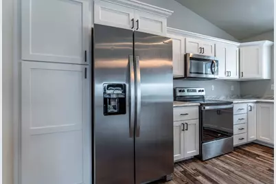 2045 11th Street W, West Fargo, ND 58078 - Photo 7