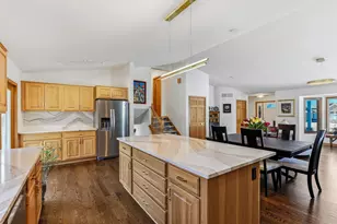 3590 Searle Ct, Vadnais Heights, MN 55127 - Photo 11