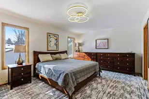 3590 Searle Ct, Vadnais Heights, MN 55127 - Photo 15