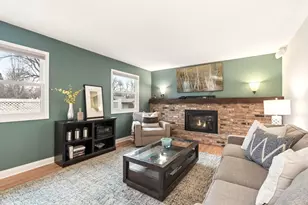 15392 Boulder Creek Dr, Minnetonka, MN 55345 - Photo 3