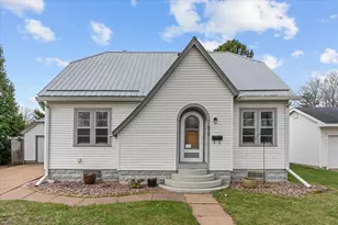 819 Hopwood Ave, Menomonie, WI 54751 - Photo 1