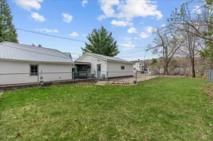 819 Hopwood Ave, Menomonie, WI 54751 - Photo 9