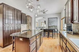 3768 41st Ave S, Moorhead, MN 56560 - Photo 9