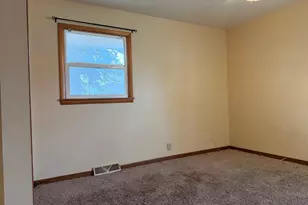 117 Southdale St SE, Sleepy Eye, MN 56085 - Photo 15
