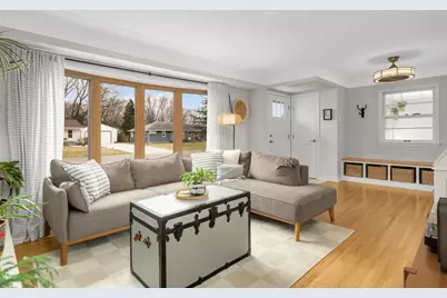 1981 Glenpaul Avenue, Arden Hills, MN 55112 - Photo 3