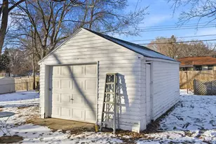 711 84th Ave NE, Spring Lake Park, MN 55432 - Photo 17