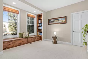 2340 Glendale Cove Ln, Orono, MN 55356 - Photo 11