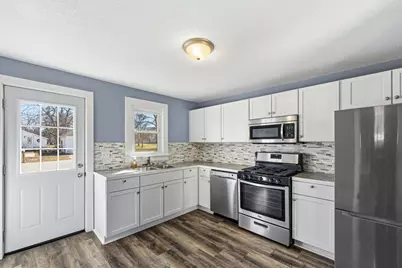 209 Division Street S, Morristown, MN 55052 - Photo 15