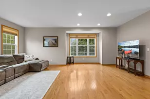 1780 Riverside Dr, Shakopee, MN 55379 - Photo 17