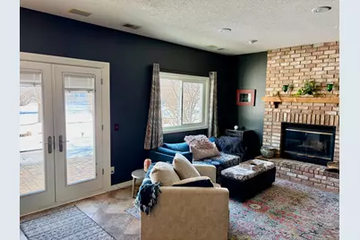 4401 Braddock Trail, Eagan, MN 55123 - Photo 9