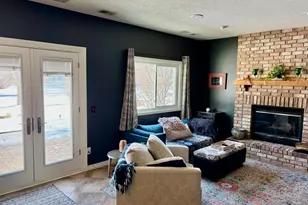 4401 Braddock Trail, Eagan, MN 55123 - Photo 9