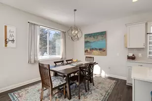 404 Grant Ave SE, Hutchinson, MN 55350 - Photo 7