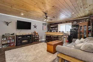 404 Grant Ave SE, Hutchinson, MN 55350 - Photo 19