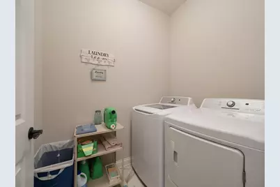 404 Grant Avenue SE, Hutchinson, MN 55350 - Photo 15