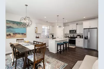 404 Grant Avenue SE, Hutchinson, MN 55350 - Photo 9