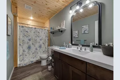 404 Grant Avenue SE, Hutchinson, MN 55350 - Photo 23