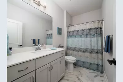 404 Grant Avenue SE, Hutchinson, MN 55350 - Photo 17