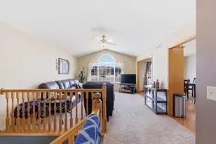 26109 Bluebird Ln, Rockville, MN 56301 - Photo 15