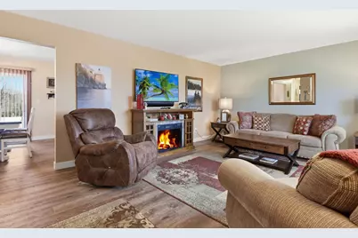 9658 Crestview Drive, Saint Joseph, MN 56374 - Photo 11