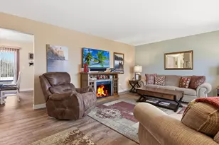 9658 Crestview Dr, Saint Joseph, MN 56374 - Photo 11