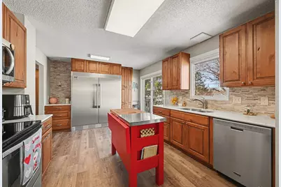 630 Tyrol Lane, Shakopee, MN 55379 - Photo 11