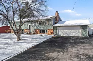 630 Tyrol Ln, Shakopee, MN 55379 - Photo 1