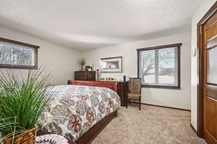 630 Tyrol Ln, Shakopee, MN 55379 - Photo 15