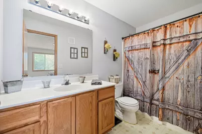 1109 Crystal Court, Chaska, MN 55318 - Photo 17