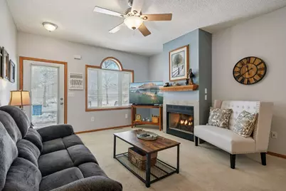 1109 Crystal Court, Chaska, MN 55318 - Photo 3