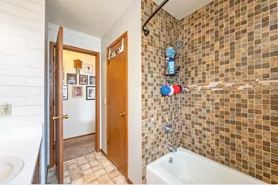 812 Main Street N, Minnesota Lake, MN 56068 - Photo 19