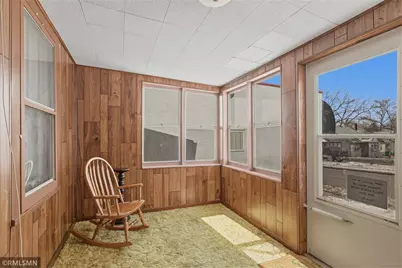 1067 Robert Street S, West Saint Paul, MN 55118 - Photo 3