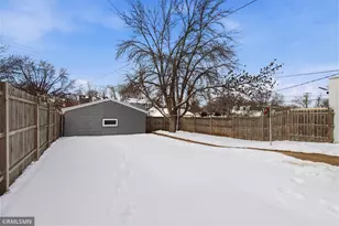 1067 Robert Street S, West Saint Paul, MN 55118 - Photo 25