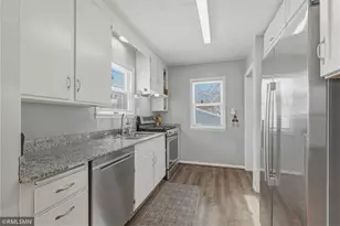 1067 Robert Street S, West Saint Paul, MN 55118 - Photo 11