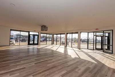 211 Nokomis Street, Alexandria, MN 56308 - Photo 3