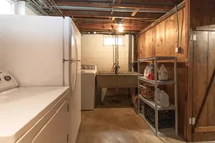 4934 Sheridan Ave N, Minneapolis, MN 55430 - Photo 27